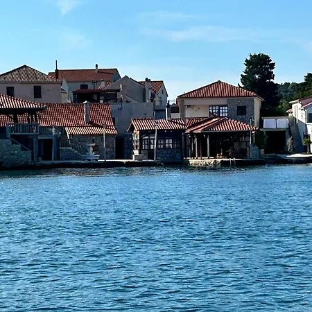 Voltera In Old Town, With Parking Nearby Apartamento Betina (Sibenik-Knin)
