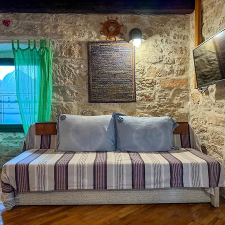 Voltera In Old Town, With Parking Nearby Betina (Sibenik-Knin)