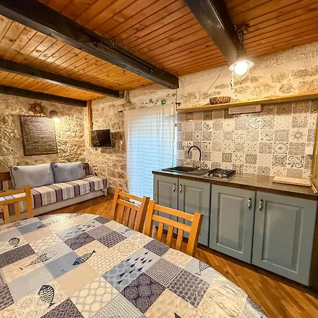 Voltera In Old Town, With Parking Nearby * Betina (Sibenik-Knin)