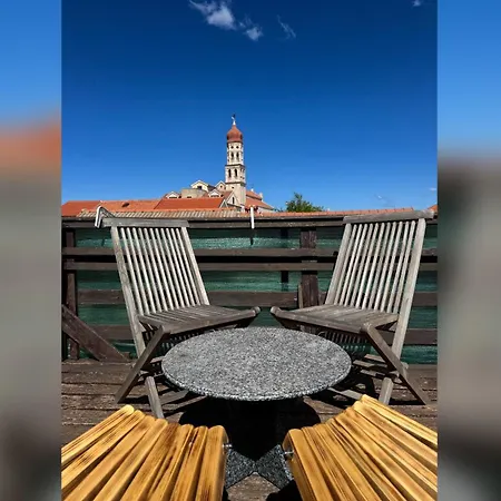 Voltera In Old Town, With Parking Nearby Apartament