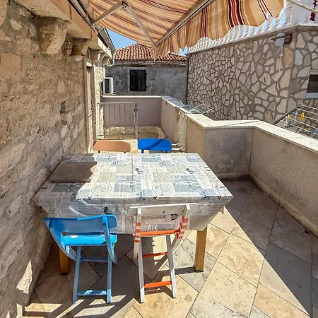 Voltera In Old Town, With Parking Nearby Betina (Sibenik-Knin)