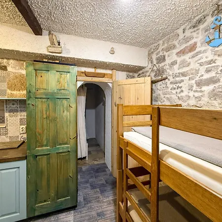 Voltera In Old Town, With Parking Nearby Apartman