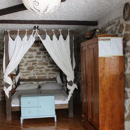Voltera In Old Town, With Parking Nearby Appartement
