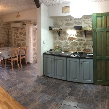 Apartamento Voltera In Old Town, With Parking Nearby