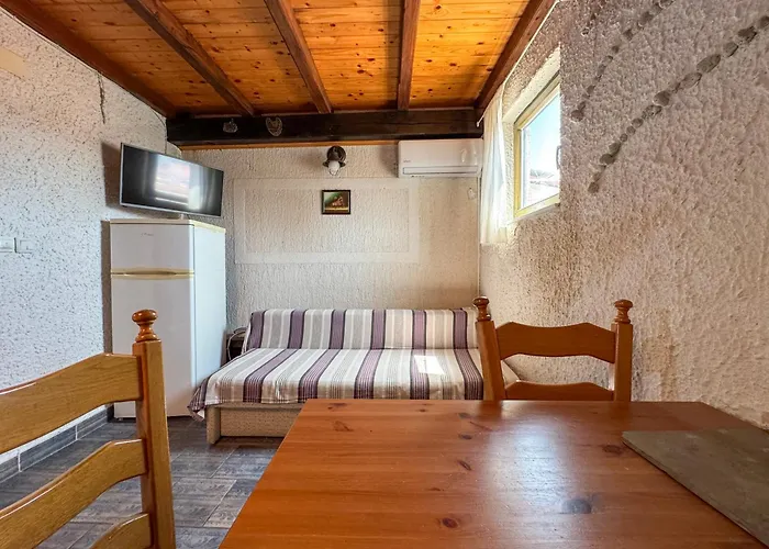 Апартаменты Voltera In Old Town, With Parking Nearby