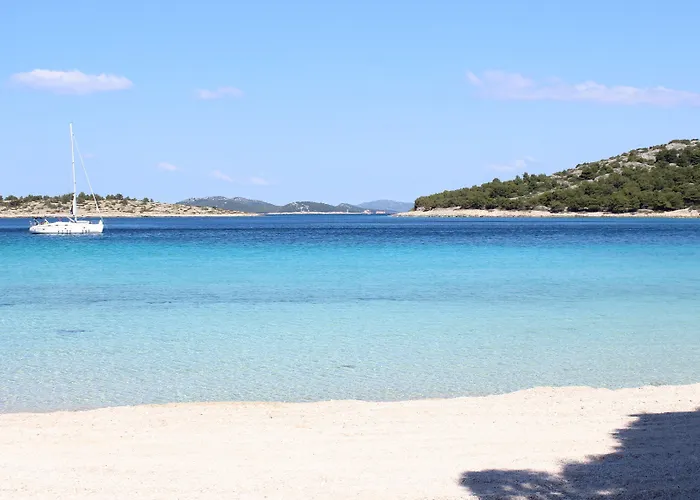 Voltera In Old Town, With Parking Nearby